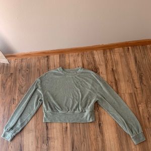 Cropped gilly hicks pullover
